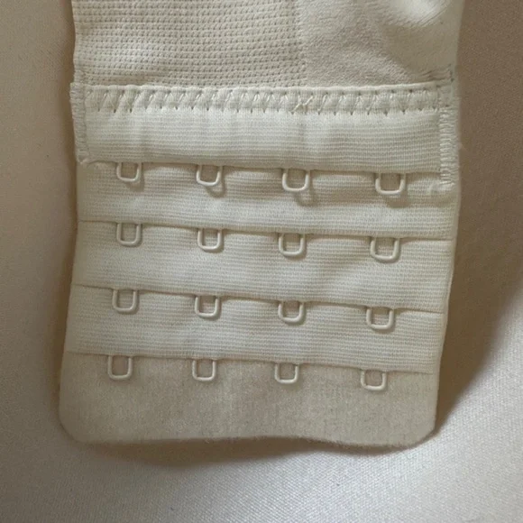 Truekind Shaping Bra XL Beige Supportive Comfort Wireless Women - Picture 7 of 7